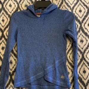 Cute blue sweater 🤍